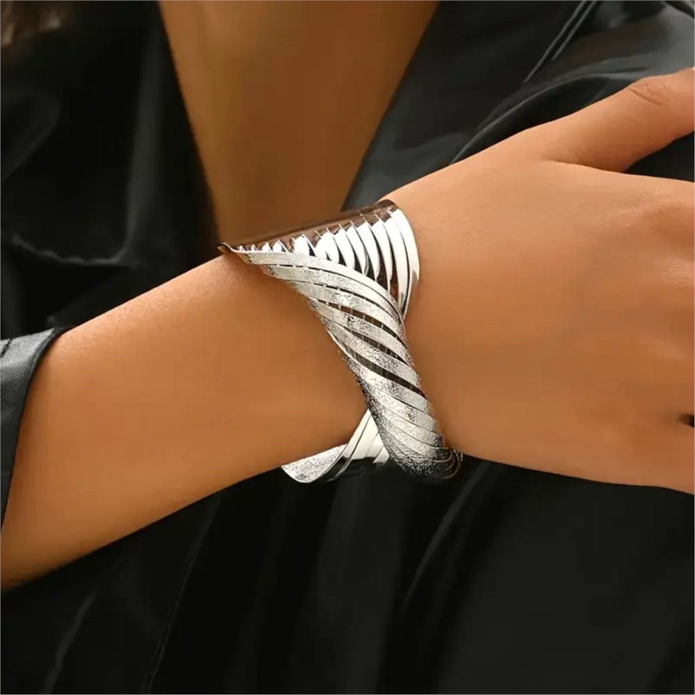 Brazalete con diseño de línea  - Streetwear Brand Accessories reseña y precio